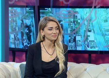 Në Australi i mbledhin lekët me fshesë? Vajza e Shyhrete Behlulit tregon sa paguhen në koncerte