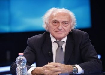 Analisti për Osmanin: Erdhi me agjendë përçarëse, kërkoi gjyqin pas 20 vitesh