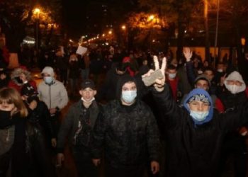 Ish-deputetja e PD-së: Mbështesim protestën