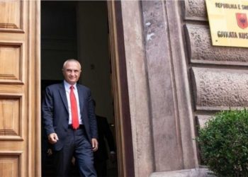 I trembur nga SPAK/ Meta apel qytetarëve: Organet e drejtësisë nën presion politik, s’janë të besueshme!