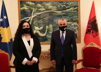 Ruçi pret Vjosa Osmanin: Ne nuk duhet të lejojmë që të njolloset imazhi i Kosovës