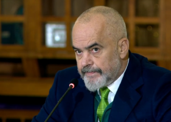 Të tretët në botë për çmimin e naftës, Rama: Në vende të tjera paguhet dy herë
