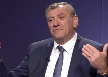 “Mos na fyeni”, irritohet në studio Agron Duka; Habit moderatori: T’ju qeras me një dopio raki shafrani