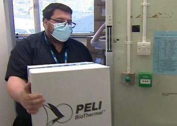 Mjeku shqiptar në Angli tregon kur mund t’i rikthehemi normalitetit: Vaksina s’është fundi i pandemisë
