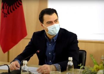Basha takim me të rinjtë: Fytyra e ndryshimit në Shqipëri ka qenë gjithmonë rinia
