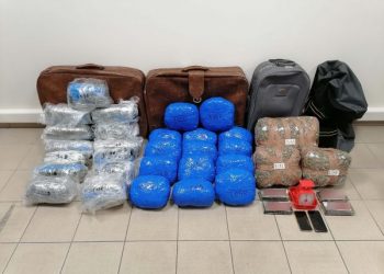 FOTO/ Drogë nga Turqia e Shqipëria, arrestohet në Greqi çifti grek dhe një shqiptar