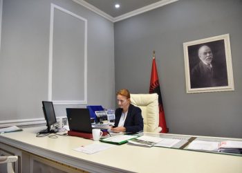 ‘Buxheti i 2021 në mbështetje të qytetarëve dhe shtresave në nevojë’/ Denaj: Bonus për pensionistët në fundvit