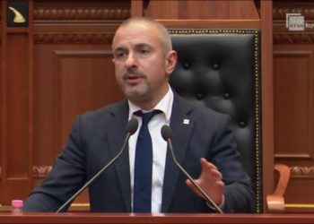 Llogaritë e bankave të nivelit të dytë në një regjistër, Bushati: Rrit sigurinë kombëtare