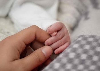 Ilaçi që kushton 1,9 milionë euro i shpëton jetën foshnjës me sëmundjen e rrallë