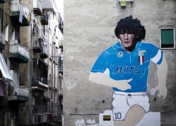 Tragjedi, mrekulli dhe befasi/ Ja 10 momentet më pikante të 2020-s në futboll