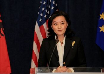 Yuri Kim grave sipërmarrëse: Nesër do të jeni forca lëvizëse për një Shqipëri më të mirë