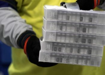 Shefi i kontrollit të vaksinave evropiane: Ja ç’po ndodh me miratimin e Pfizer, Moderna e Astrazeneca…