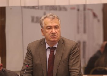 “Duan të të helmojnë, kujdes”, kërcënohet Limoz Dizdari: Hodhën një letër anonime dhe…
