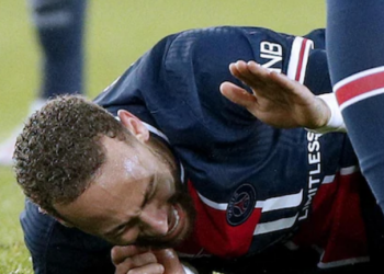 Babai i Neymar shpërthen në akuza pas dëmtimit të rëndë