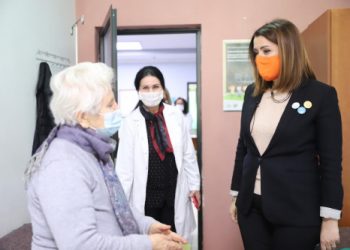“Në varësi të vaksinës që do vijë në Shqipëri kemi gati skenarët”/ Manastirliu: Rimbursim 100% nga shteti për trajtimin me COVID