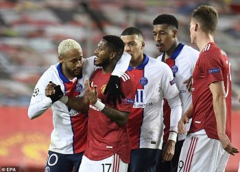 VIDEO/ Man.United, PSG dhe Leipzig në luftë për kualifikimin, fitojnë Barcelona dhe Juve