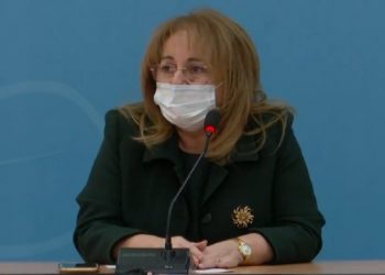“Testet e shpejta vijnë brenda dhjetorit”/ Rakacolli: Masat gjatë festave varen nga zhvillimi i situatës epidemiologjike