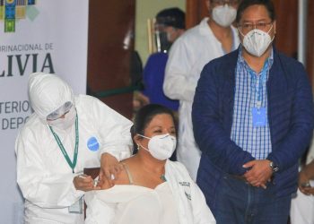 Coronavirus/ OBSH kritikon BE-në mbi kontrollin e eksportit të vaksinave