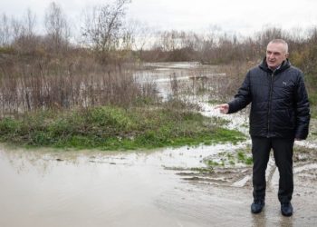 “Nevojitet urgjentisht angazhimi i të gjitha strukturave”, Meta reagon për përmbytjet: Shteti t’i garantojë ndihmën çdo qytetari