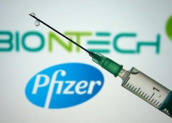 Merr fund ‘dilema’/ Vaksinat e para na i dhuroi vetë kompania Pfizer