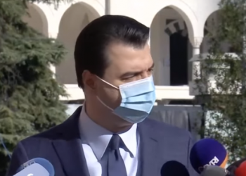 Basha bisedë online me zyrtarë të BE: Fola për ndihmën e tyre ndaj vendit! Shqipëria në krizë të thellë, ditët e Ramës të numëruara