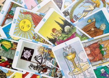Jo vetëm Horoskopi! Parashikimet e letrave Tarot për të gjitha shenjat në 2021