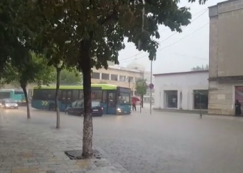 Moti me shirat e pandërprera/ Çahet tubacioni kryesor i Bogovës në Berat, pa ujë 4 qytete të qarkut