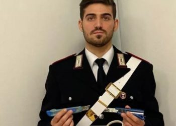Burri shqiptar i shkon në shtëpi ish-gruas dhe e kërcënon: Zbrit poshtë se do të të vras