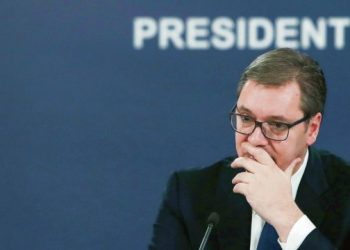 Përgjohet Aleksandër Vuçiç/ Alarmohen autoritetet serbe, nisin hetim, presidenti: I di emrat!