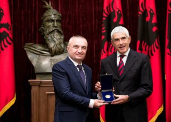 REAGIMI/ Ambasadori italian në Tiranë: Pier Ferdinando Casini s’është mafioz, na keni fyer