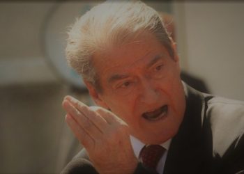 Rrëfimi i sinqertë i Sali Berishës: Në 1997 urdhërova të qëlloheshin puçistët me raketa, nëse do të…