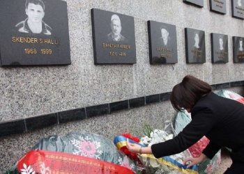 22 vite nga masakra e Reçakut, krimi serb që tronditi botën