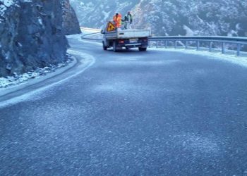 Temperatura deri -12°C, ARRSH njofton për situatën në Shqipëri: Si është qarkullimi në akset kombëtare
