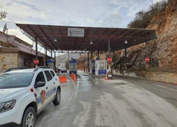 Doganat/ Kapshticës e mbyllur deri më 8 shkurt, Kakavija punon normalisht
