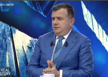 “Urdhri për arrestimin e Bashës për 21 Janarin s’u zbatua”/ Balla: Plumbi mund të më kishte marrë mua, por kapi Aleksin