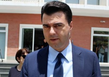 Nga rindërtimi te listat e zgjedhësve: 7 alibitë e PD-së që sinjalizojnë humbjen e zgjedhjeve të 25 prillit