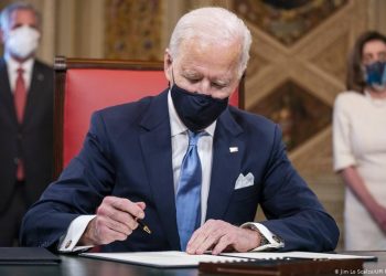 Parashikimi i Biden: Koronavirusi do marrë më shumë se 600 mijë jetë në SHBA