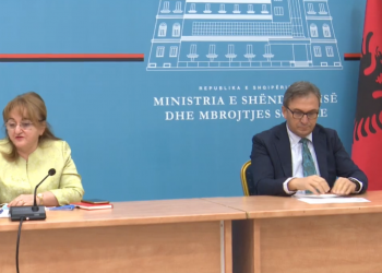 “Që prej fillimit të pandemisë Urgjenca ka marrë 700 mijë thirrje”/ Brataj: Shumica e pacientëve janë trajtuar në shtëpi