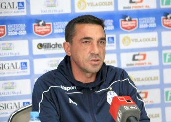 Nevil Dede sqaron publikisht largimin: Refik Halili ndërhyri në formacion, emri i Tiranës, më i madh