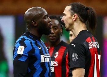 Zbulohen sharjet e rënda në derbi/ Ibra: Thërrit mamanë, kthehu te Vodoo m*ut, gomar. Lukaku: Të q* ty dhe gruan tënde