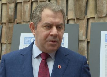 Negociatat mes PD dhe aleatëve, Mediu dhe Idrizi ende pa zgjidhje