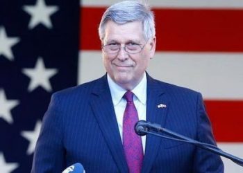 Ambasadori i SHBA-së në Prishtinë: Marrëveshja e Uashingtonit, në fuqi deri në një ndryshim të mundshëm
