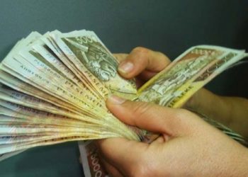 Si ndryshuan pagat pas karantinës së parë? Rriten të punësuarit me paga të ulëta, ndërsa ata me rrogë të lartë…