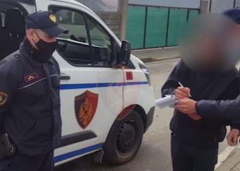 21 biznese të ndëshkuara për festa, disa qëndruan hapur natën e Vitit të Ri