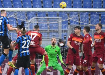 Inter shpërdoron pa fund dhe lë dy pikë në Romë, tani kreu më larg