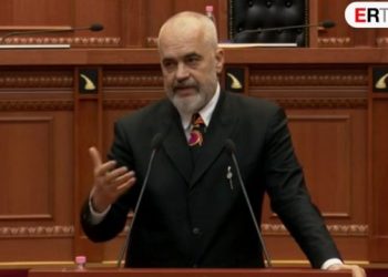 “Injektoi ujë biologjik në vend të vaksinës”! Rama, ironi me analistët: Nivel shumë i lartë për ne njerëzit e zakonshëm