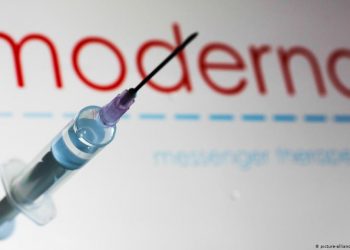 “Covid mund të qarkullojë përgjithmonë”, Kreu i Modernas: Duhen zhvilluar vaksina të tjera