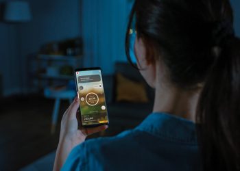 Epoka e dyqanit në celular…