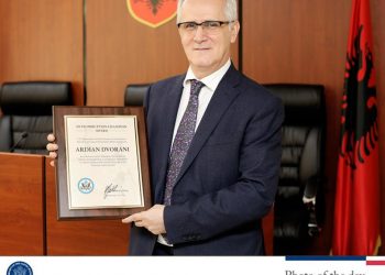 U vlerësua nga DASH për luftën kundër korrupsionit, Dvorani merr zyrtarisht çmimin