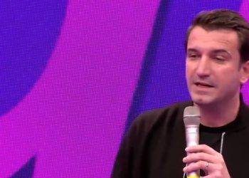 Programi “Deputeti që duam”, Veliaj tregon një copëz nga historia e tij: “Në Partinë Socialiste nuk ka rëndësi se kush je, mirëpriten të gjithë”